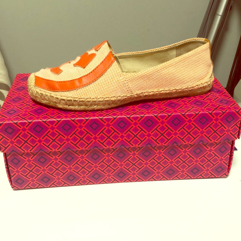 Size 7 Tory Burch Lonnie Flat Edpadrille